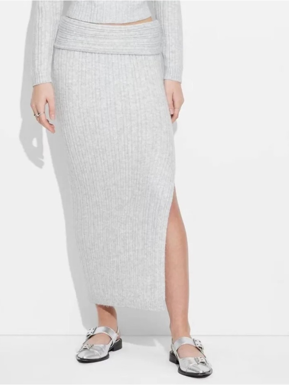 D192 NWT Wild Fable Pull On Wide Rib Sweater Skirt with Slit - Size: Small